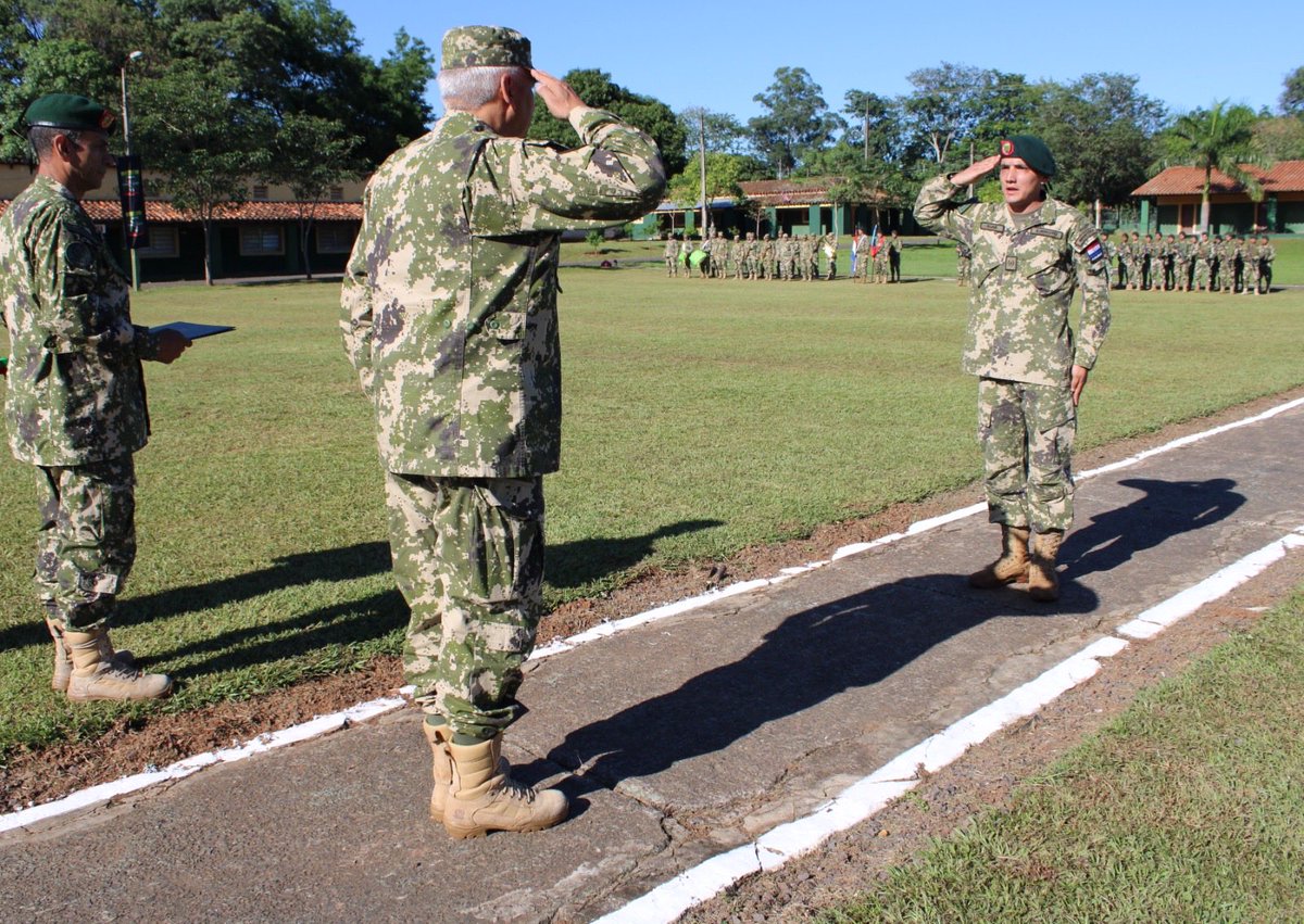 py_rep's tweet image. Personal del REP, ha finalizado  satisfactoriamente el Curso de "Comandos", desarrollado en el CIMOE, la Ceremonia estuvo presidida por el Señor Comandante del Ejército Paraguayo GRAL EJ Manuel Rodríguez Sosa. 
📌+ info en: facebook.com/share/p/1DHwUv…