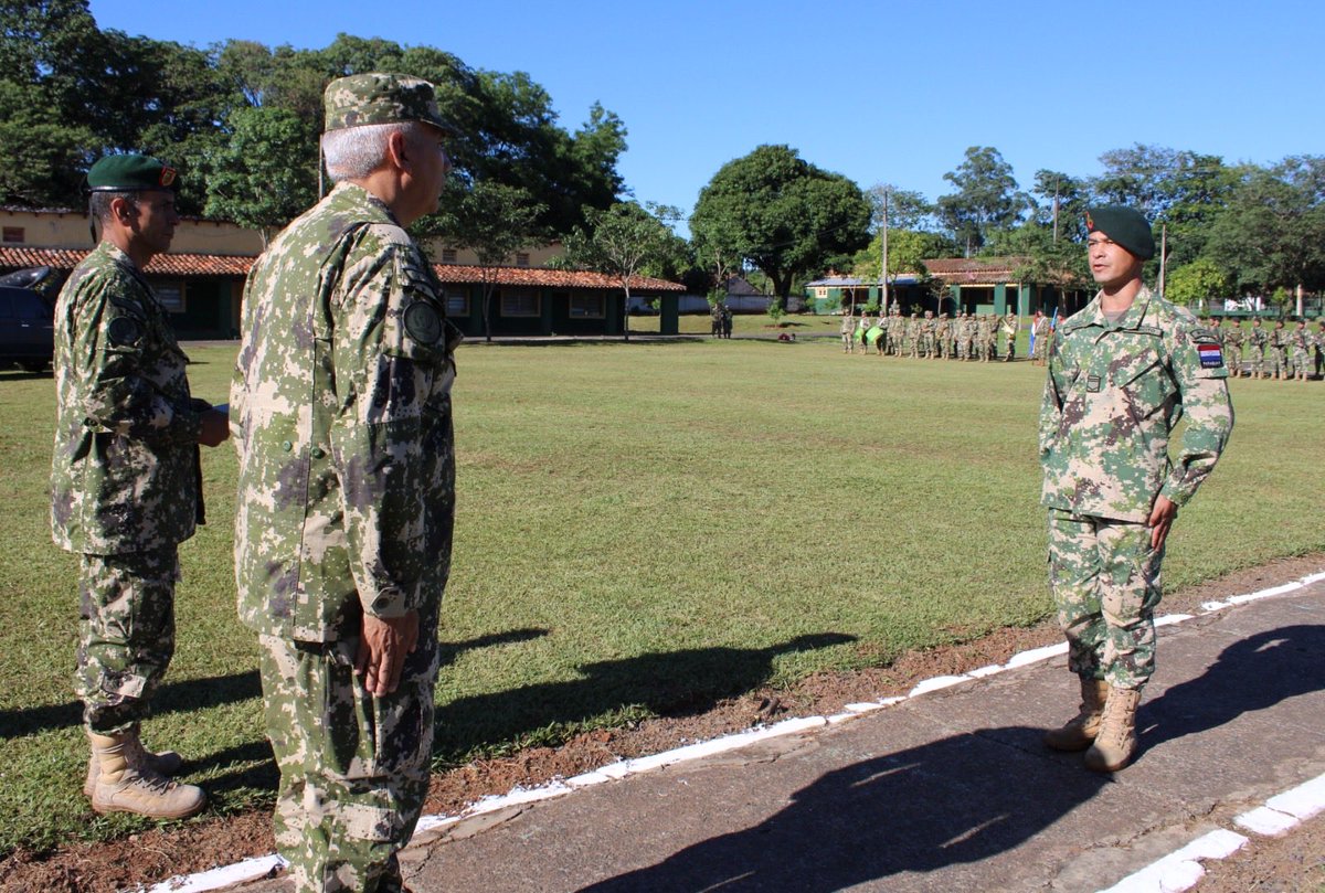 py_rep's tweet image. Personal del REP, ha finalizado  satisfactoriamente el Curso de "Comandos", desarrollado en el CIMOE, la Ceremonia estuvo presidida por el Señor Comandante del Ejército Paraguayo GRAL EJ Manuel Rodríguez Sosa. 
📌+ info en: facebook.com/share/p/1DHwUv…