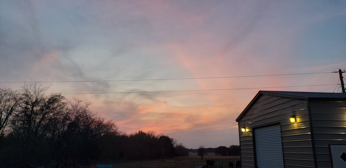 DoxieLover777's tweet image. Why are our taxes paying for our demise? #GeoEngineering @GeoWatchNews @dane