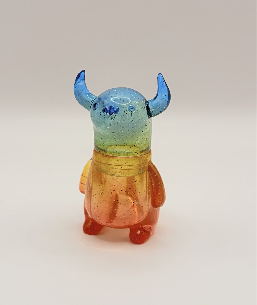 デザフェスでレインボー🌈ソフビを見た旦那が、『自分も塗ってみたい