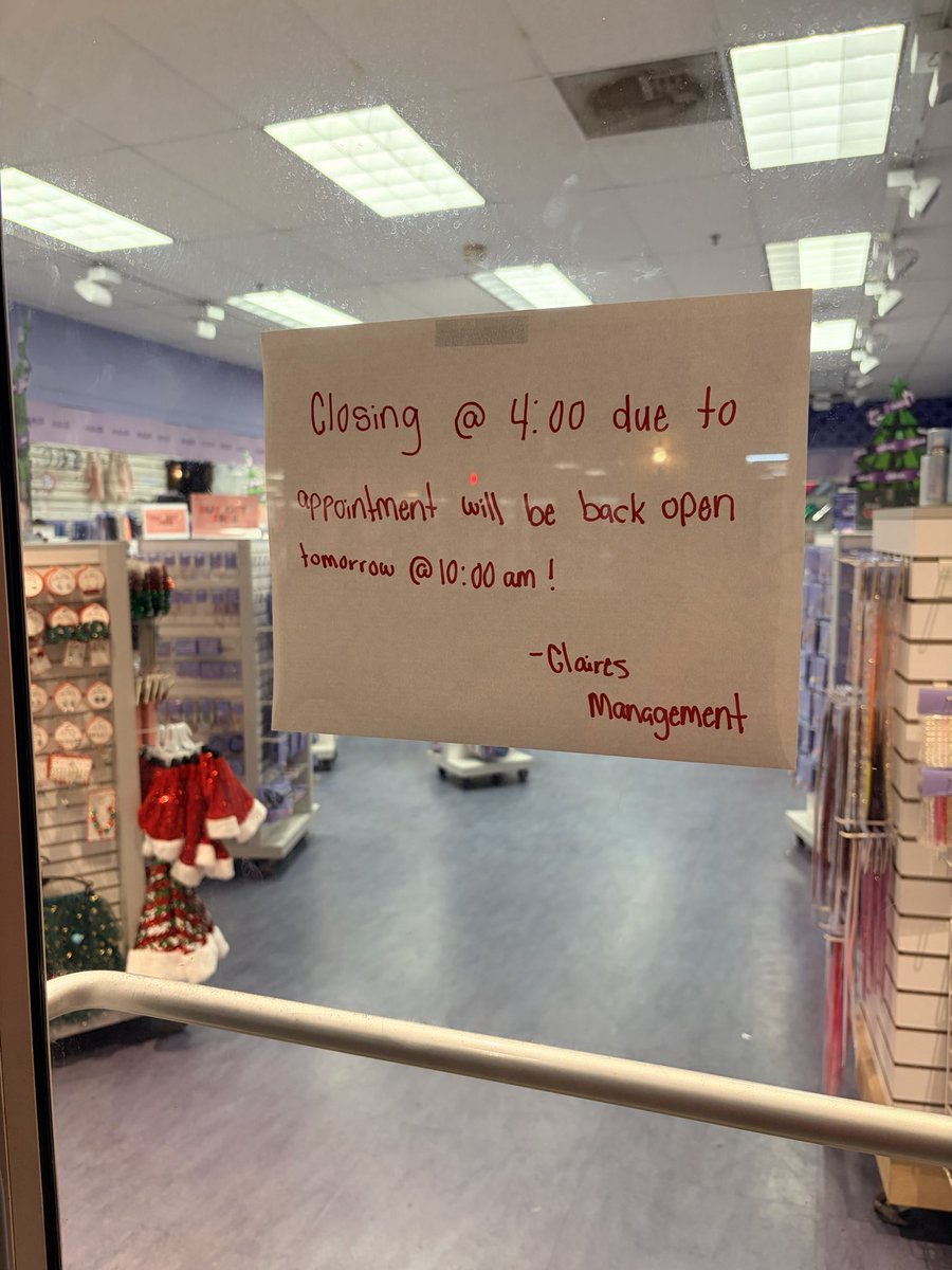 MissAlla🖤 tweet media