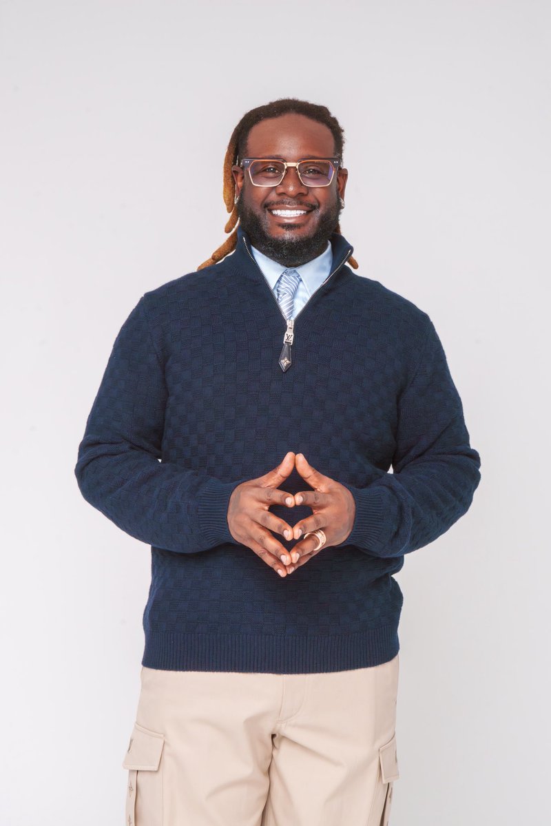 TPAIN's tweet image. 401k and a quarter zip