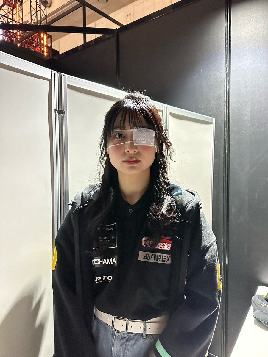 eyes_asanokira's tweet image. おはきら( ˶˙ᵕ˙˶ )☀️

この度朝野姫羅は #レースアンバサダー を卒業します🌸

2年間いっぱい愛してくれて有難う！
こんなに大きくなりました！！！

眼帯写真みんな上げてて面白い🤣
私は（み）さんに貰ったちょい怖写真で対抗します📸
 #レースクイーン  #fightgsr  #SUPERGT