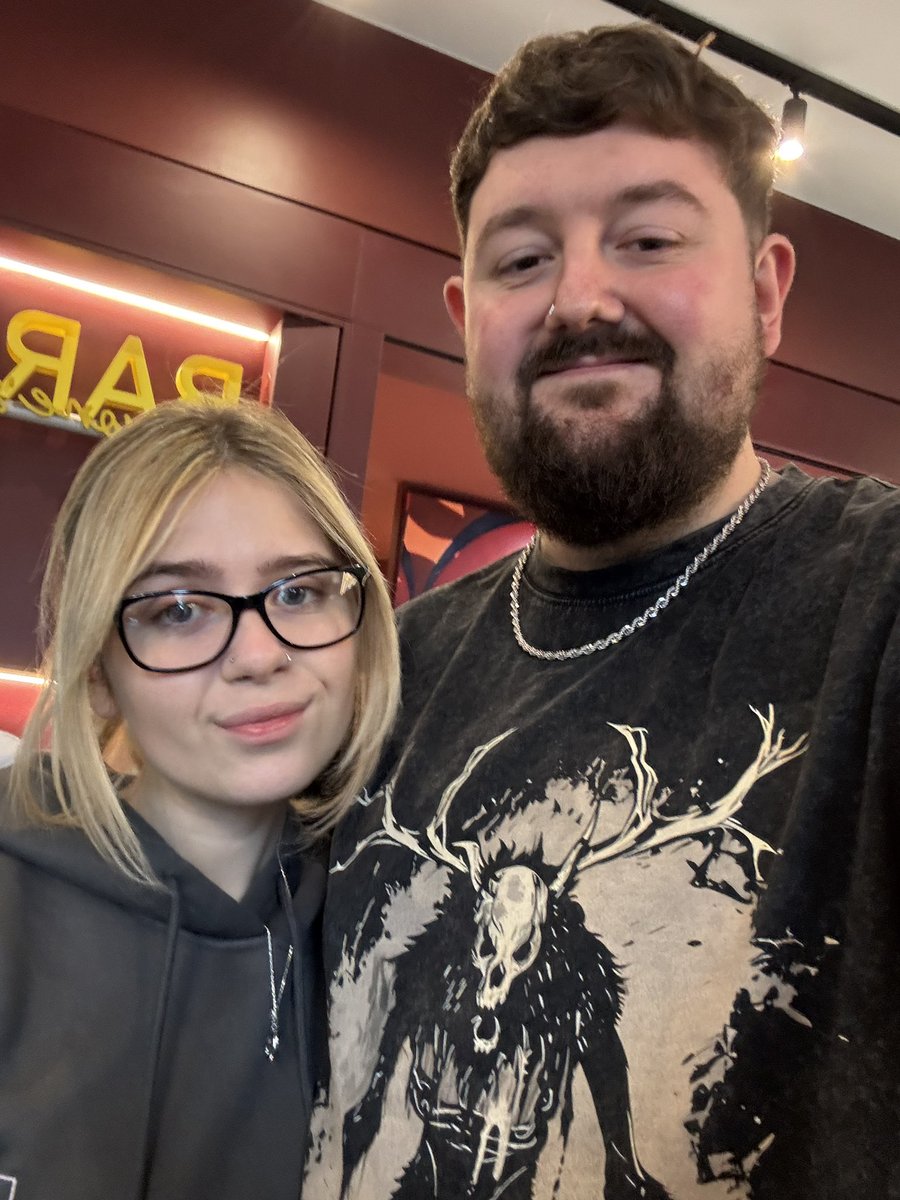 Karlvard_'s tweet image. Finally home from Munich. Starting my thread off with my favourites, thank you all for an amazing weekend! Love you all. 🫶