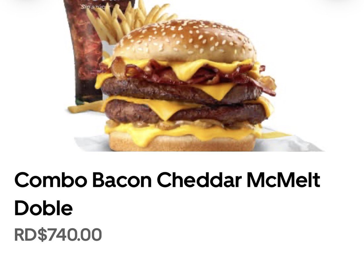 iFokYiu's tweet image. Lo que nunca imaginé que iba a pasar, para dos personas comer en McDonalds hay que disponer de 2mil pesos oro.