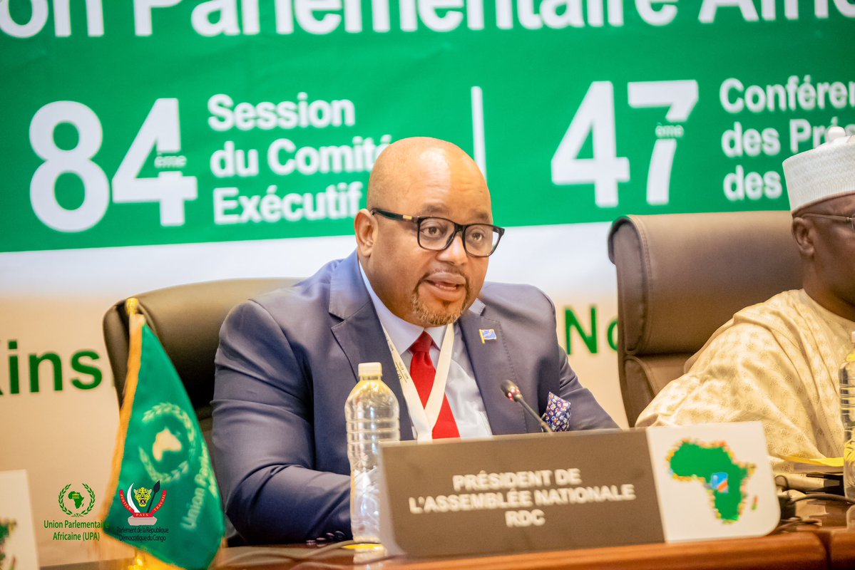 UpaKin79802's tweet image. À Kinshasa, la 84e session du Comité exécutif de l’Union Parlementaire Africaine vient d’ouvrir ses portes ce 18 novembre 2025 au Golden Tulip Kin Oasis Hôtel, réunissant les représentants parlementaires de 42 pays africains. La cérémonie d’ouverture, marquée par la présence de…