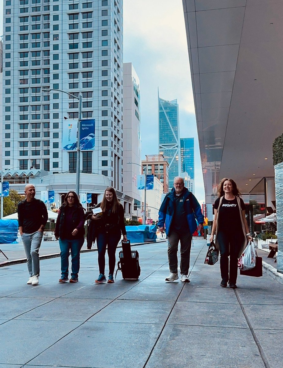 Mighty_Media_'s tweet image. Seamless on-air work doesn’t happen by accident. It takes people who know how to read the room, steady the moment, and bring the broadcast to life. Proud to have this team on site for #MSIgnite 👏

#MightyMediaStudios #ProductionTeam #OnAir #LiveProduction