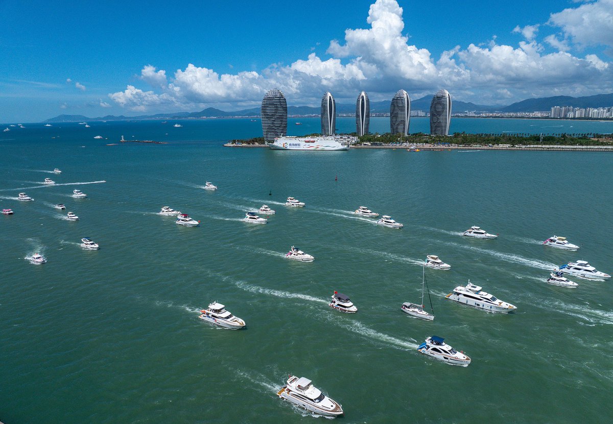 CGTNOfficial's tweet photo. #YourSay on China's opening up
#Hainan is about to take a major step on December 18, when its free trade port launches special customs operations islandwide. This upgrade is a milestone in China's push to build a more open world economy, while helping Hainan grow from a tourist hotspot into a center for innovation, international education, medical services and cross-border industries.
Looking ahead, opening China wider to the world remains a key priority for the country, including efforts to elevate pilot free trade zones and build the Hainan Free Trade Port to high standards.
With China continuously opening its doors, here's a fun thought: If foreign visitors could only bring back one Chinese item from their trip, what would you recommend? Tell us your pick in the comments!
#ChinaBlueprint #ChineseModernization #HighQualityDevelopment #15thFiveYearPlan