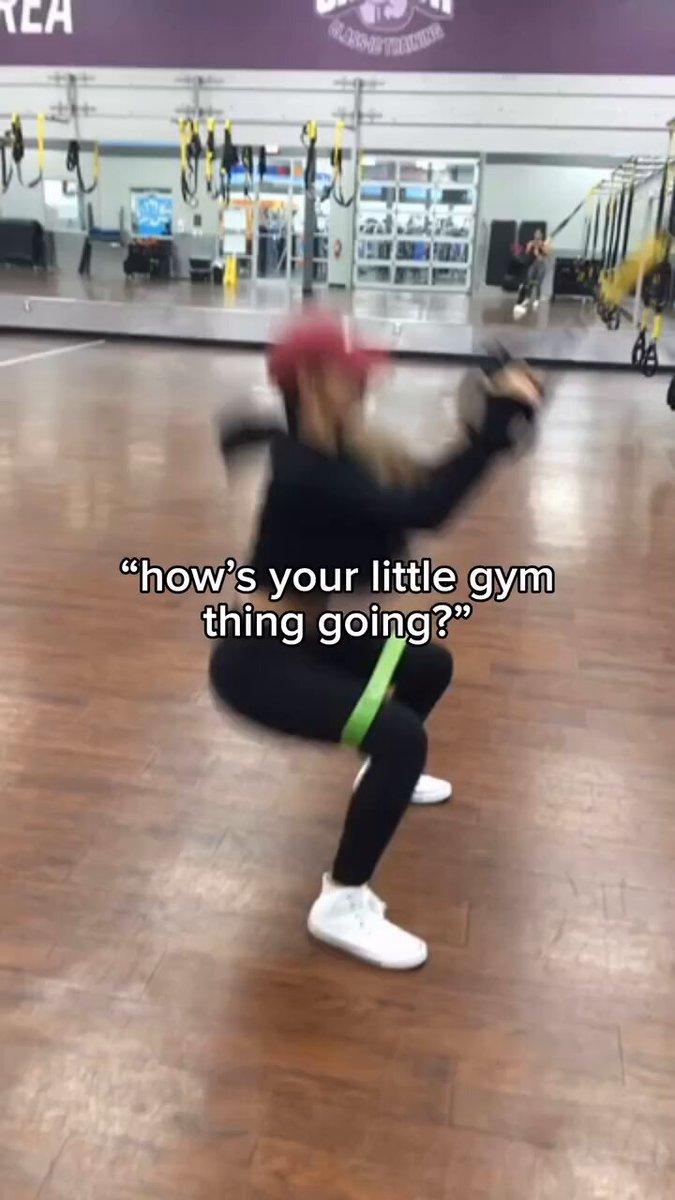 marketingconmel's tweet image. i don&apos;t regret a lot of things but one thing i wish i did was not let my parents convince me to study something practical  if you&apos;re passionate about something put all of your energy into it you never know what will happen 
.
.
.
.
.
#explore #expl.....