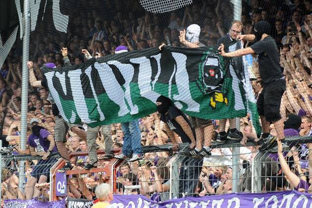 Eins der härtesten Bilder die je im Fußballkosmos gemacht wurden

SCHEISS PREUSSEN MÜNSTER