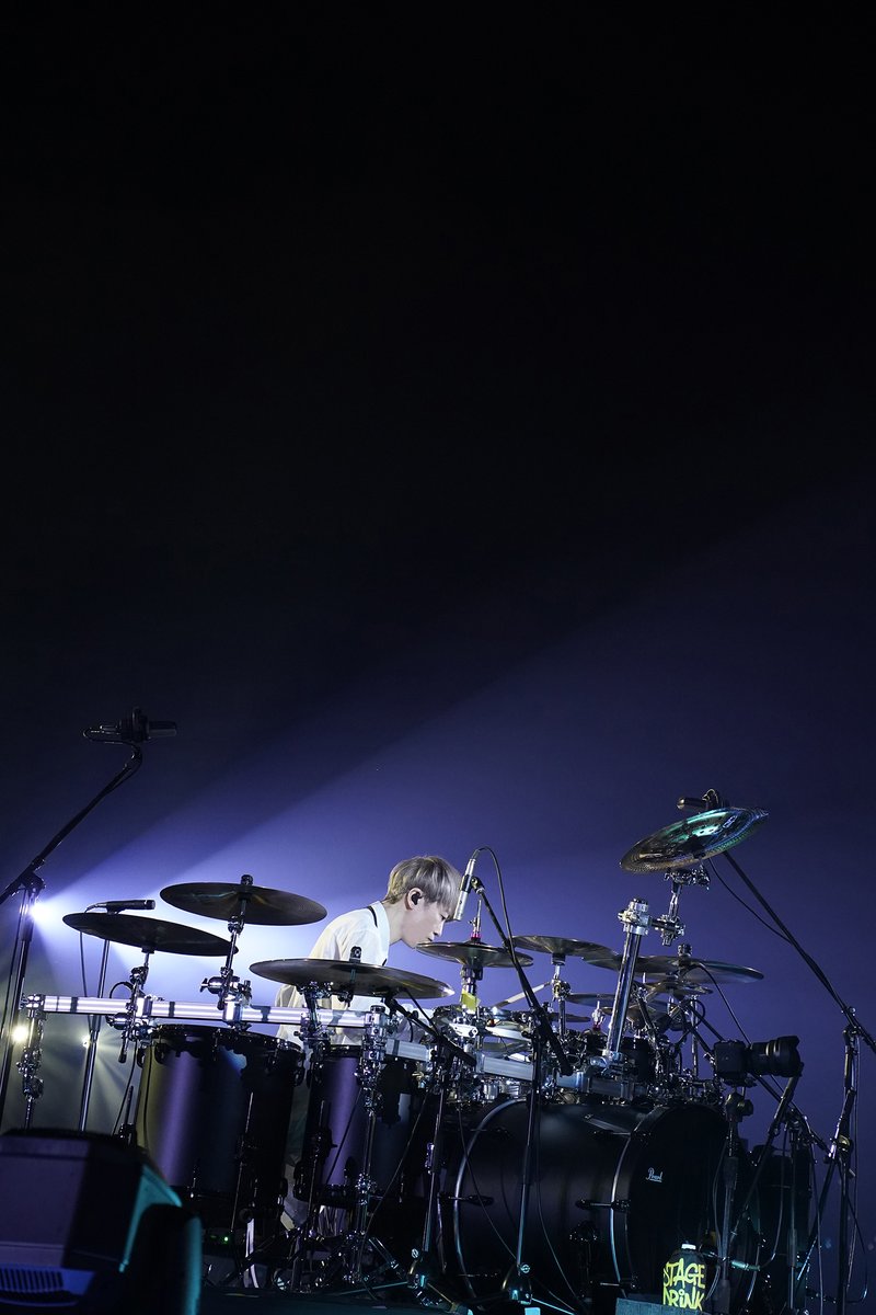 LArc_official's tweet image. 𝑯𝒂𝒑𝒑𝒚 𝒃𝒊𝒓𝒕𝒉𝒅𝒂𝒚, 𝒚𝒖𝒌𝒊𝒉𝒊𝒓𝒐!!
@_acidandroid_ 

#LArcenCiel
#ラルク
#yukihiro