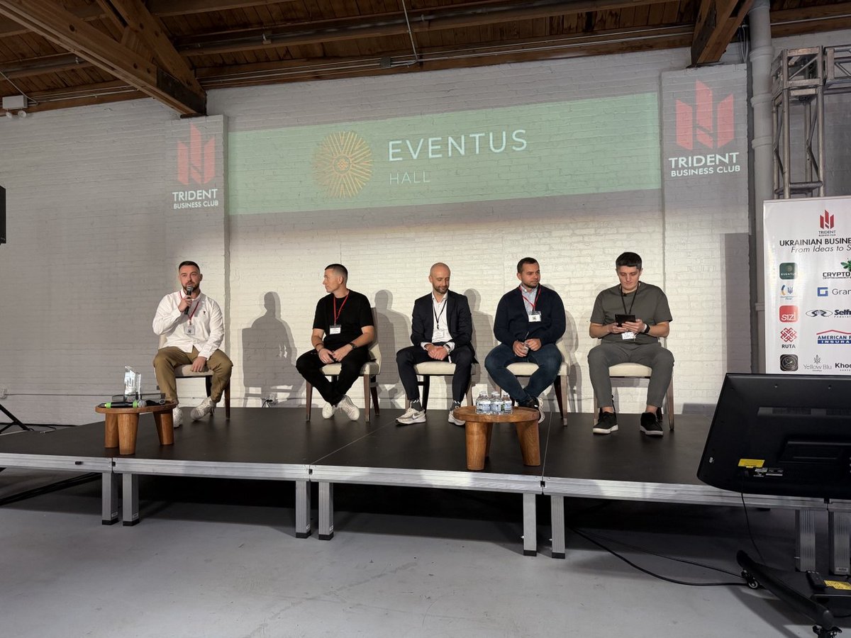 ihor_bauman's tweet image. Just wrapped up speaking at Trident Business Day in Chicago – a room full of businesses who&apos;ve bootstrapped through raw hustle. Shared how @workee_ai is flipping the script for beauty &amp;amp; wellness businesses. (Photo from the stage – thx to the Trident crew for hosting)