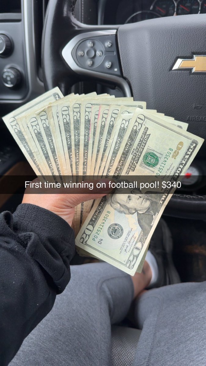 MichelleRang's tweet image. #lucky #footballpool #gamble #firstimeplaying