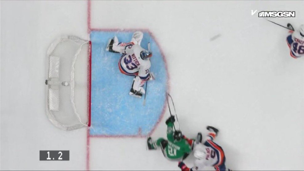 iamcutterbutter's tweet photo. Hey @NHL I would love to hear the reasoning for goalie interference here

Pretty clear that Robertson got shoved into the goalie

The fans deserve better https://t.co/yLzbwOOgkY