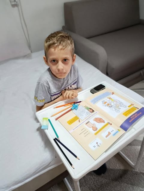 FanKorac's tweet image. Zamolili bih vas da podelite objavu za našeg sina Jakova.