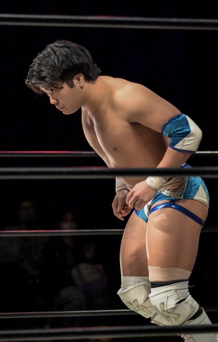 2025.11.16 新木場1st RING #YU25th 
#ddtpro  #高鹿佑也

チョーカーしてない高鹿さん、
なんか久しぶりだったかも