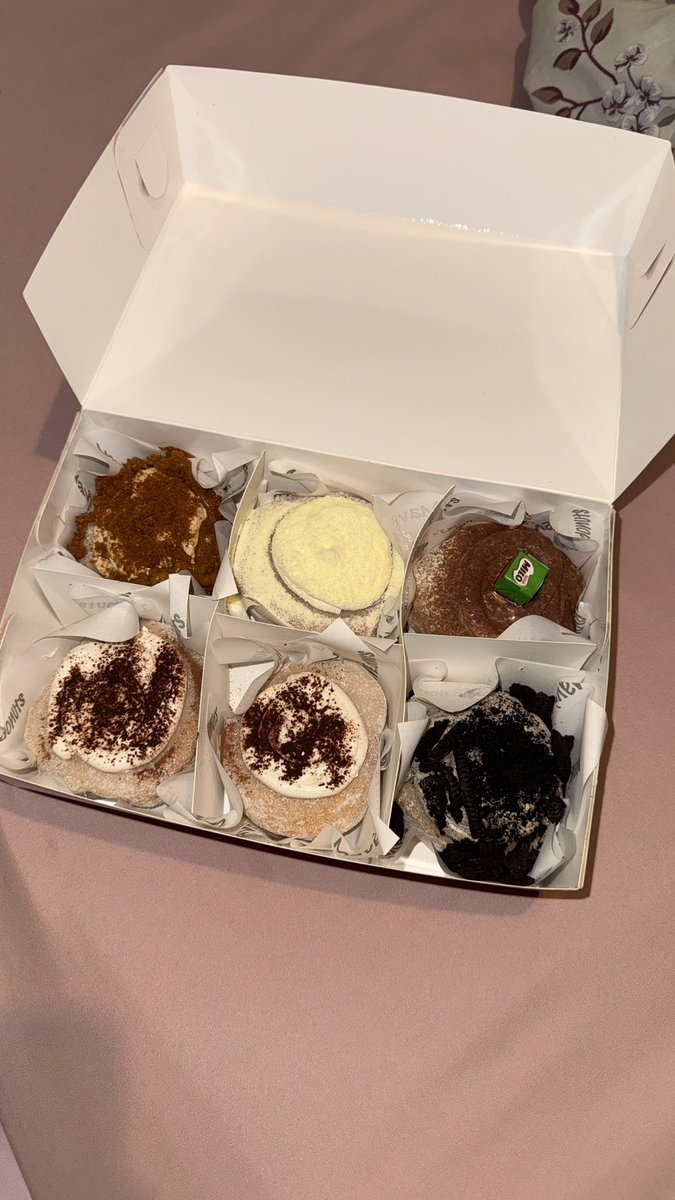 watermealen's tweet photo. 😋😋😋 https://t.co/AFoUaLRs7e