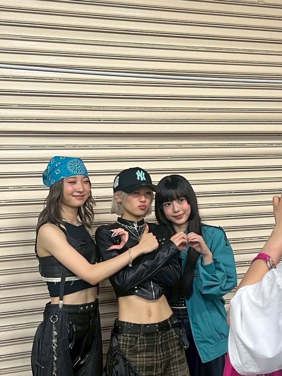 elseemedia's tweet image. [pono_o.3] Instagram 25.11.18

🎧: Bedroom Talk - OFFICIAL HIGE DANDISM

#ELSEE #エルシー #PONO #AKARI #HINA #NANAMI #KARIN