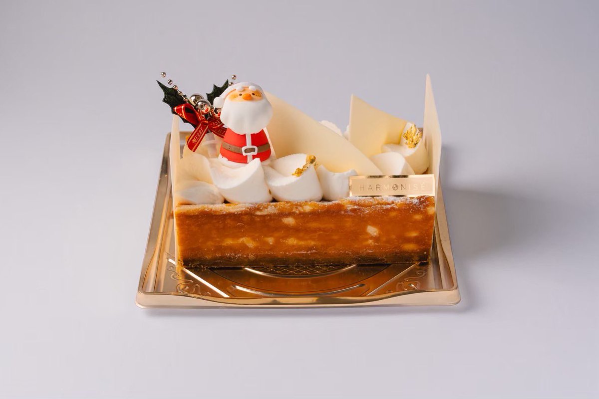 HARMONISE2023's tweet image. 1枚目　いちごのショートケーキ🍰
2枚目　クラシックショコラ🍫
3枚目　チーズケーキ🧀