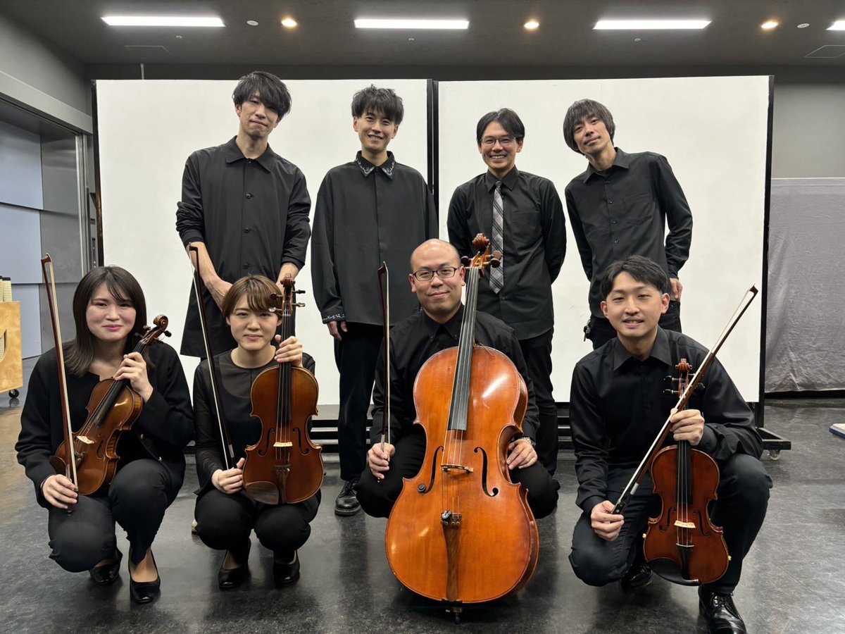 来年はホールワンマンできないけど
もっとたくさんの皆さんに来てもらえるようになったら、またチャレンジしたいです。

今年の正月にやったホールワンマンライブ
全編YouTube配信していたので、そちらを是非たくさんの方に見てほしいです！

「逆行パレード」
youtube.com/live/3_nQ-FVVl…