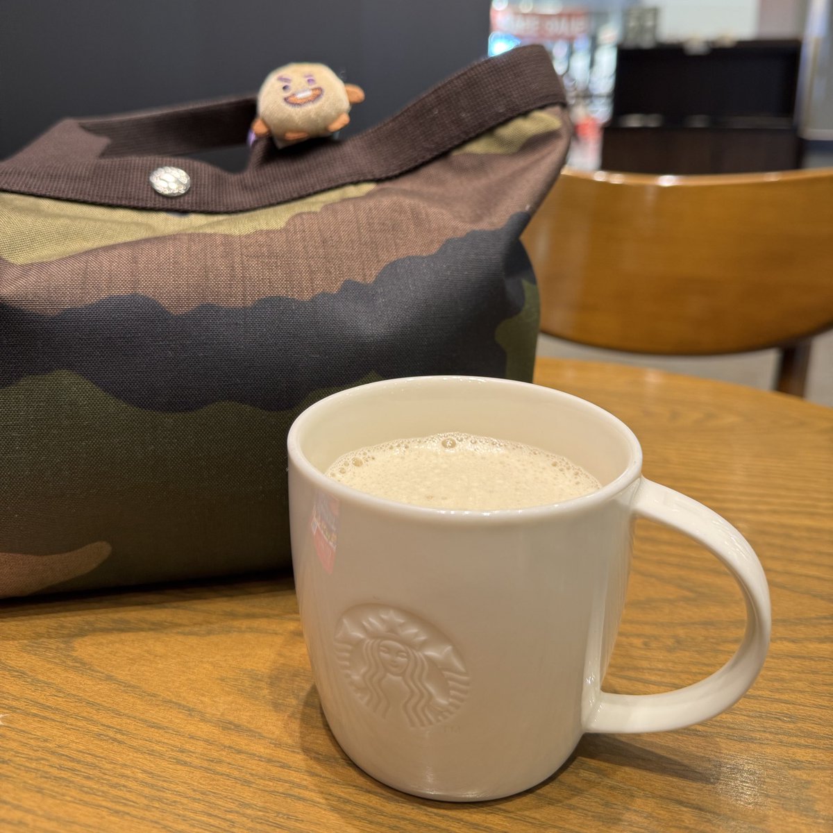 suhoarmy1's tweet image. ひさびさにスタバってます(◜ᴗ◝ )