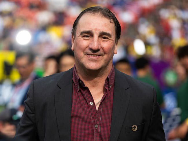 cesaralo's tweet image. 🇨🇴 Balance de la Selección Colombia con la dirección técnica de Néstor Lorenzo en 38 meses de trabajo 🇨🇴

42 Partidos
26 Ganados
11 Empatados
5 Perdidos
✅71 Goles a favor
❎31 Goles en contra 
🔼Rendimiento 71%
Oficiales: 24 PJ, 11G-8E-5P, 57 %
Amistosos 18 PJ, 15G-3E-0P, 89 %