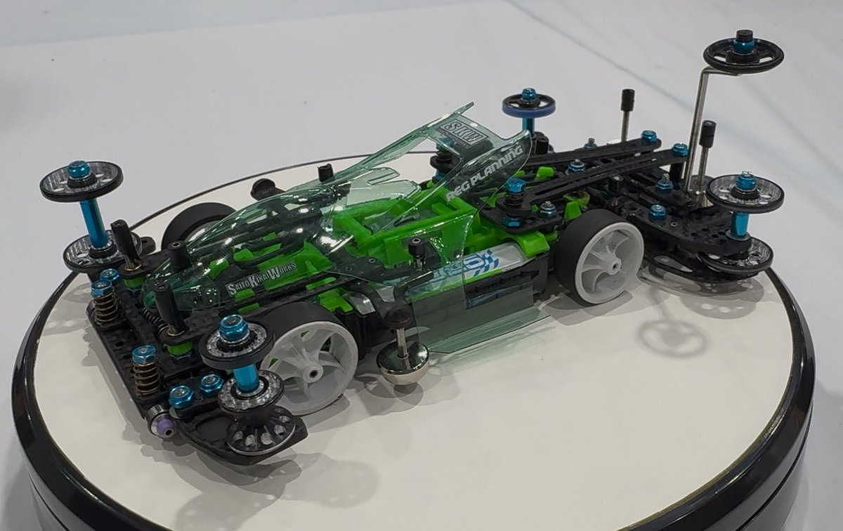 ツェル様♥️専用ページ 🐬「ｷｭ~ｯ!!ｷｭ~ｯ!!🥰」 🦋「なんか黄色い🐬に懐かれた…どうしよ…」