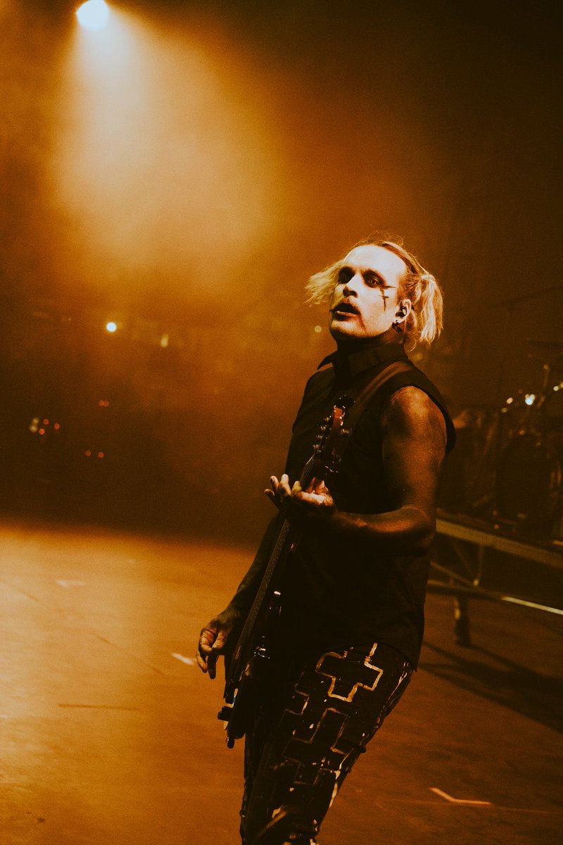 ghostpicsss's tweet image. @MIWband at warped tour