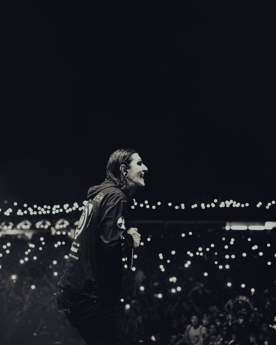 ghostpicsss's tweet image. @MIWband at warped tour