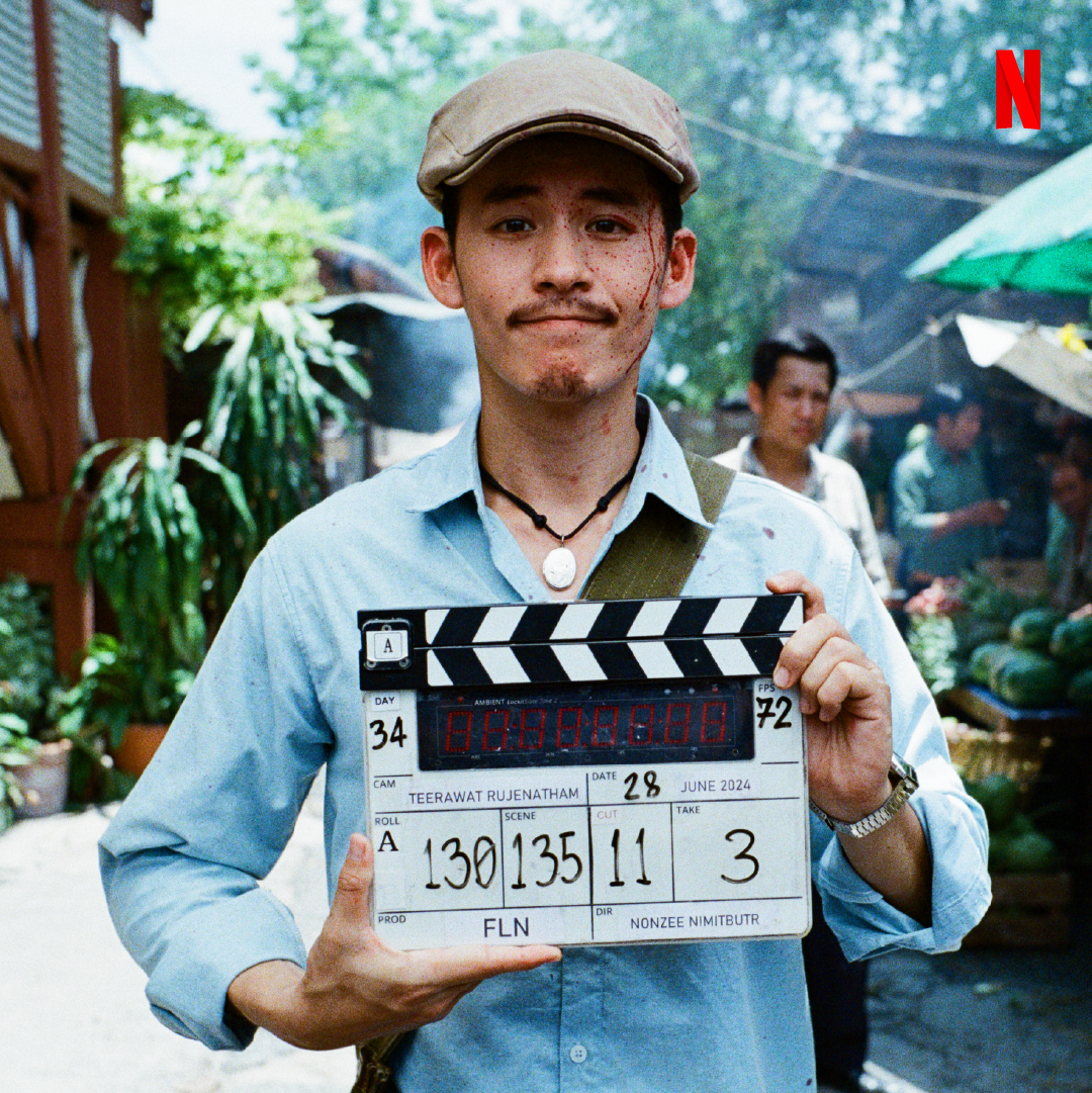 netflixth's tweet photo. Tee Yai on Film 🎞️✨ 
เดอะแก๊งเจอแต่เรื่องเดือดๆ ขนาดนี้ 
แต่ก็ยังเอาความน่ารักมาฝากได้นะ 💕

ป.ล. ‘ตี๋ใหญ่ ฤกษ์ดาวโจร’ ขึ้นอันดับ 1 แล้วนะ ใครยังไม่ได้สัมผัสตำนานจอมโจร ได้เวลาไปเจอกันที่ Netflix เท่านั้นครับ

#ตี๋ใหญ่ฤกษ์ดาวโจร #NetflixTH https://t.co/RMCRhSFLQU