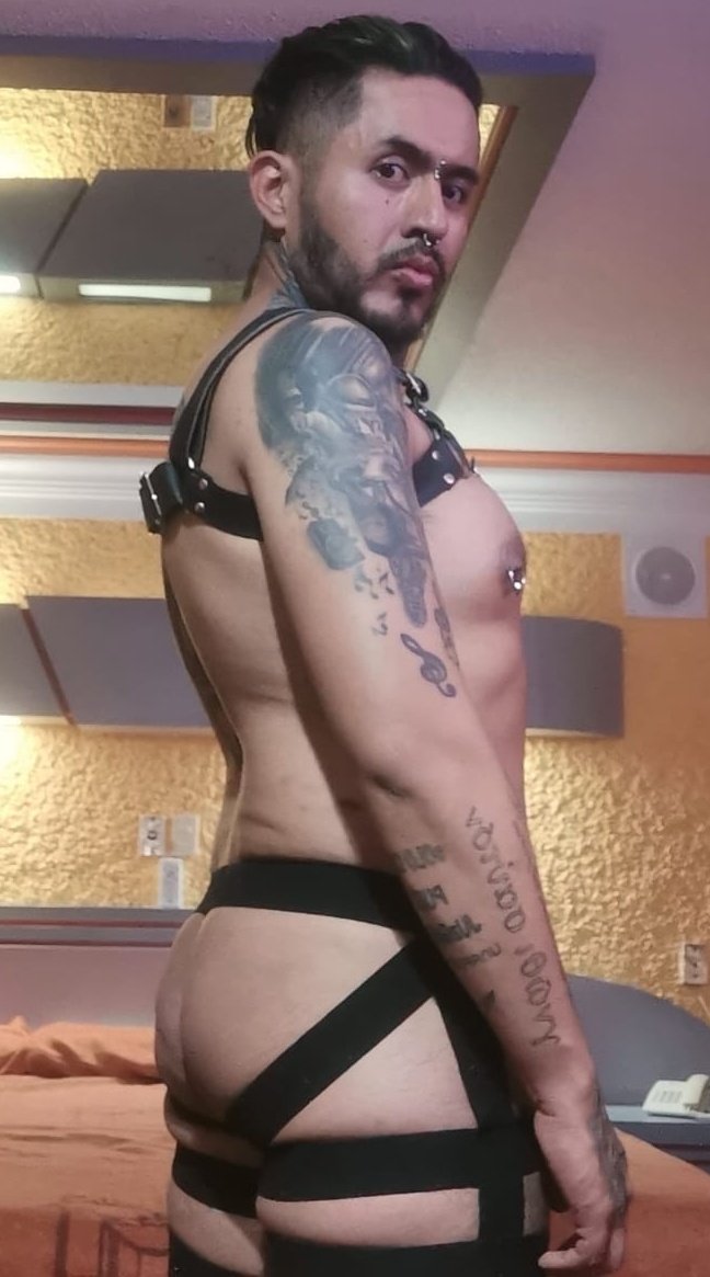 Leatherperu Store tweet media