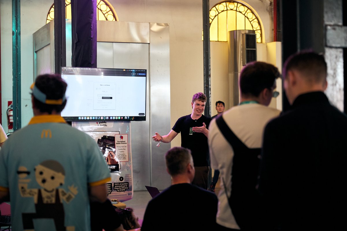 0xprivacypools's tweet image. wrapping up day 2

love to see so many people show up to see how Privacy Pools works live!

our product lead @0xmikemcc gave a live demo at the Privacy Hub today.

thank you @Cyph3rVae, @FryCookVC, and @PryvitKyle for organizing practical privacy day at @EFDevcon. it was a huge…