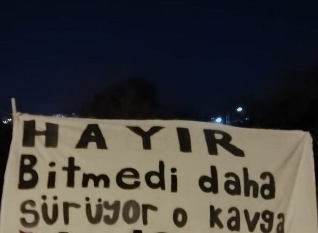 Gazi’den Gezi’ye Sürüyor bu Kavga…

Unutma sen yoksan bir kişi eksiğiz!

Saat : 19.30
Gazi Cemevi önü