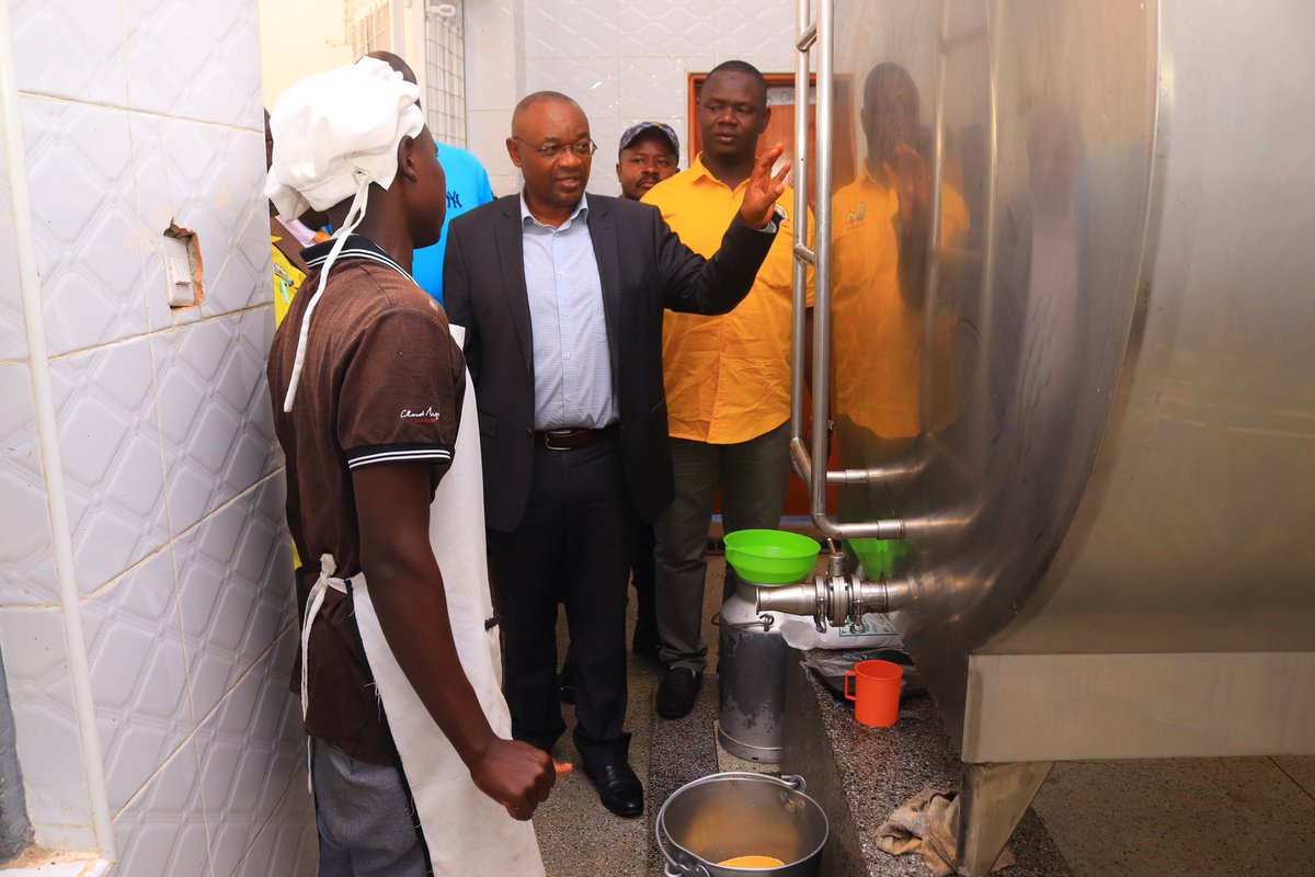 Raphael Magyezi tweet media