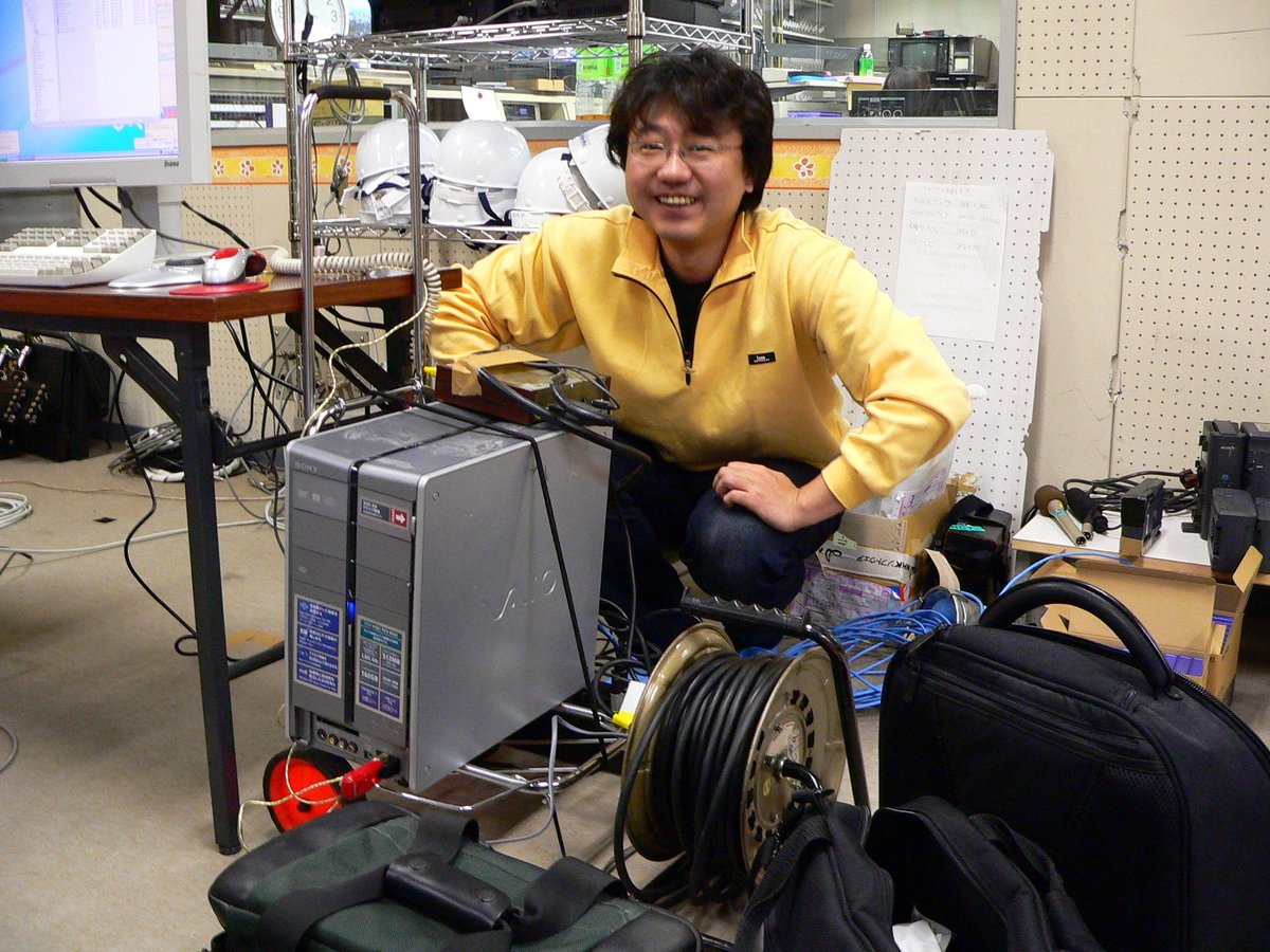 ProAV_Picks's tweet image. インタビュー🖋第２弾
【テクノロジーライター・小寺信良氏】

テレビ番組の編集者からライターへと転身し、長年にわたり映像業界の最前線を見つめてきた小寺氏。

映像業界の変遷、プロAV機器の進化、そして未来の空間演出の可能性についてお話を伺いました✨

proav-picks.com/articles/14

#ProAVPicks