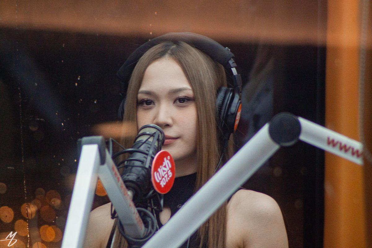 ItsEmmeyyyy's tweet image. 111725 | | YGIG Wish Bus

📸YGIG Jewel
📍Estancia, Capitol Commons  

#YGIGWishBusComeback 
#YGIG #JEWEL @ygig_official 
@jool_looj