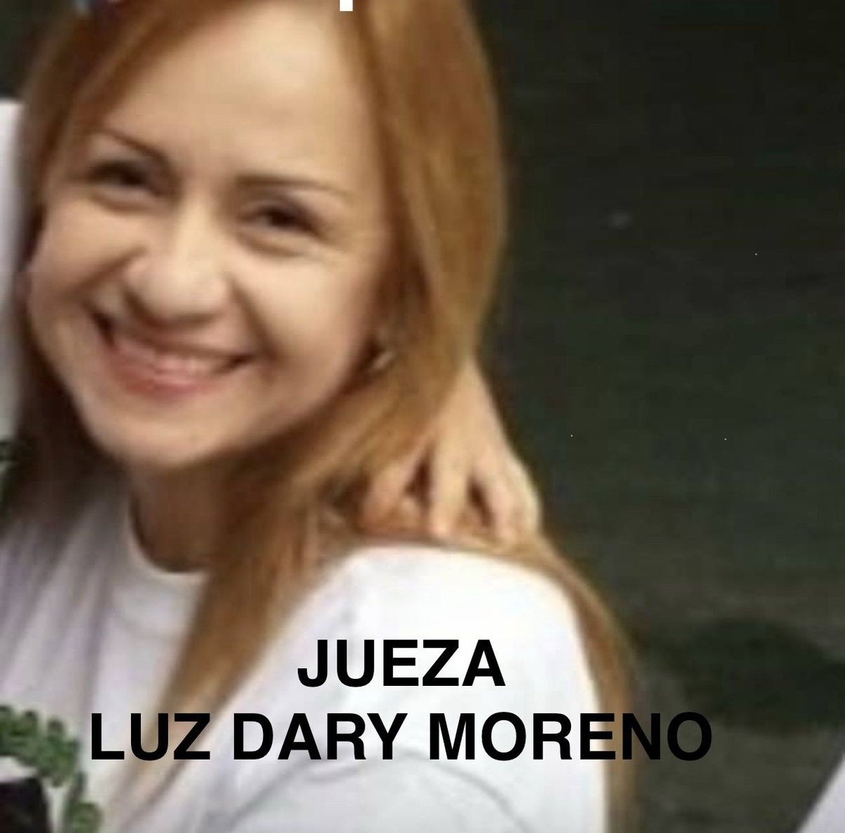 #ATENCIÓN Nuevo atropello de la "juez": Luz Dary Moreno, la misma que sentenció a la Dra. Marggie Orozco a 30 años por un mensaje de WhatsApp, condenó al capitán Carlos Piña por el delito de inmigración ilegal. Es el caso del americano Jerrel Kenemore, quien fue detenido en la