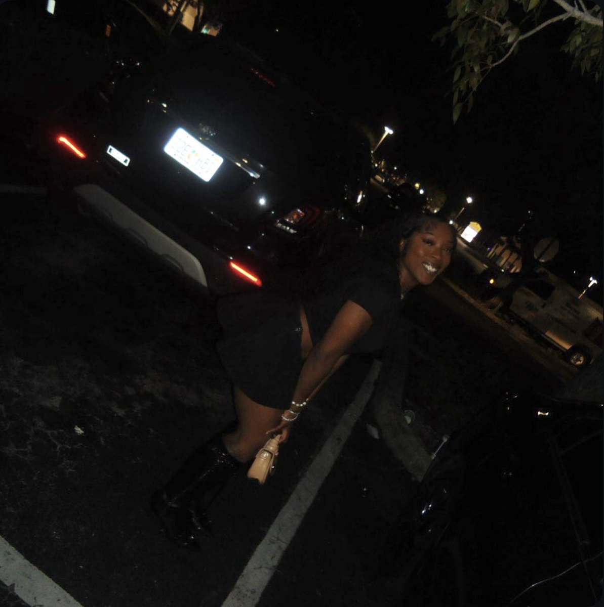 Y O T T I tweet media