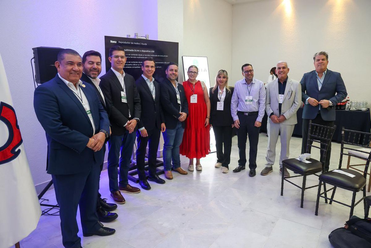 80 años de trabajo, industria e innovación ⚙️

Estuvimos presentes en la Expo Encuentro de Negocios 2025 de <a href="/CanacintraHmo/">CANACINTRA Hermosillo</a>, un espacio clave para el desarrollo empresarial de la región. 💼

#Canacintra80Años #Hermosillo #DesarrolloEconómico #OscarGastelum