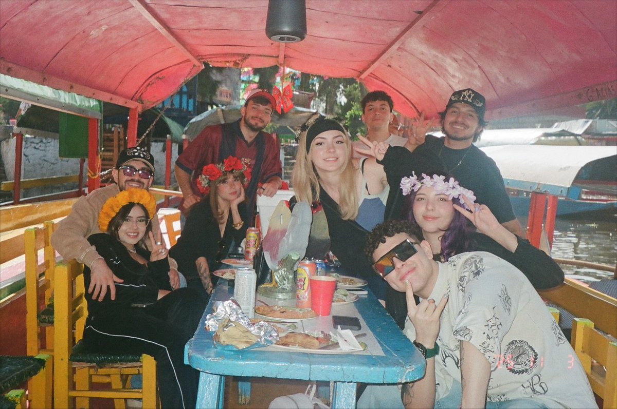 Zedd737's tweet photo. @moccxinne @eR69657 Maryblog, Sylvee, Cherry, Eva, Laugamer, Juan Guarnizo y todo México, apañadores del liga menores de RobertoCein 🗣️ https://t.co/ajJL9eL1ht