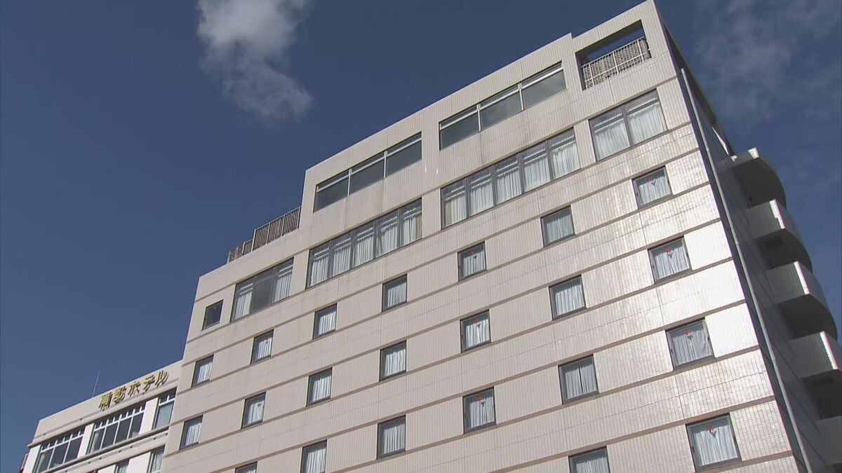 livedoornews's tweet image. 【相次ぐ】中国からの“渡航自粛”の影響 ツアー1000人分の直前キャンセルも
news.livedoor.com/article/detail…

キャンセルの理由は「政治情勢の影響」。愛知県のホテルでは、キャンセルになったツアーは11月分だけで28件。代表は「キャンセル料は免除してくれと要請が来ていて、正直困っている」と話す。