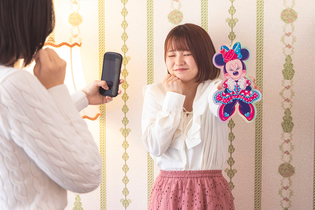 TDR_PR's tweet photo. 📢明日11月20日 13:00～予約開始

東京ディズニーランドホテルに「ディズニー・パルパルーザ“ミニーのファンダーランド”」をテーマにしたスペシャルルームや宿泊者限定オリジナルアイテムが登場🎀

ミニーが夢に描いたファンダーランドの世界がテーマの客室で、特別な滞在をぜひ…💗

くわしくはこちら
https://t.co/87yceYo97j