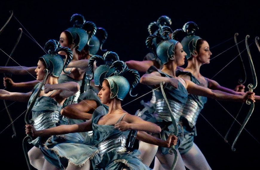 SegerstromArts's tweet image. Holiday Gift Guide