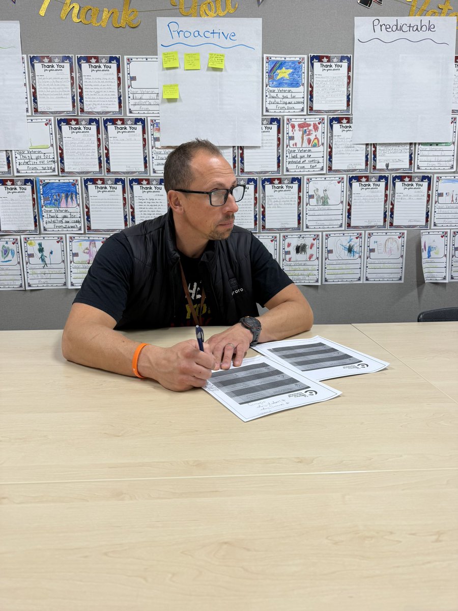 JoseMedinaJr89's tweet image. Biliteracy Instructional Rounds with Tapteal leaders! #DualLanguage and non-DL teachers deserve feedback from school administrators that is aligned with linguistically sustaining practices! #C6BiliteracyFramework