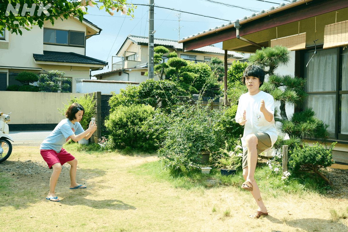 nhk_dramas's tweet image. 夜ドラ【ひらやすみ】🏠
今夜10:45〜第11回 放送！

なつみはヒロトの誕生日に、ケーキを買いに出かけると、ヒデキに遭遇。なつみはヒロトが俳優をやめた過去を聞くことに。

相関図👉nhk.jp/g/ts/KZ5YJ87J3…

#岡山天音 #森七菜 #吉村界人 
#ドラマひらやすみ