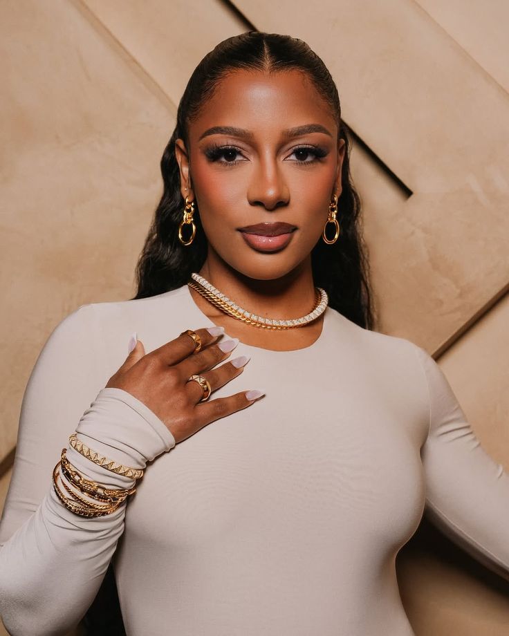 blackishpress's tweet image. Victoria Monét comments on AI artist Xania Monet

“It’s hard to comprehend that, within a prompt, my name was not used for this artist to capitalize on. I don’t support that. I don’t think that’s fair. When that name starts to ring bells in a certain way, it can easily be mixed…