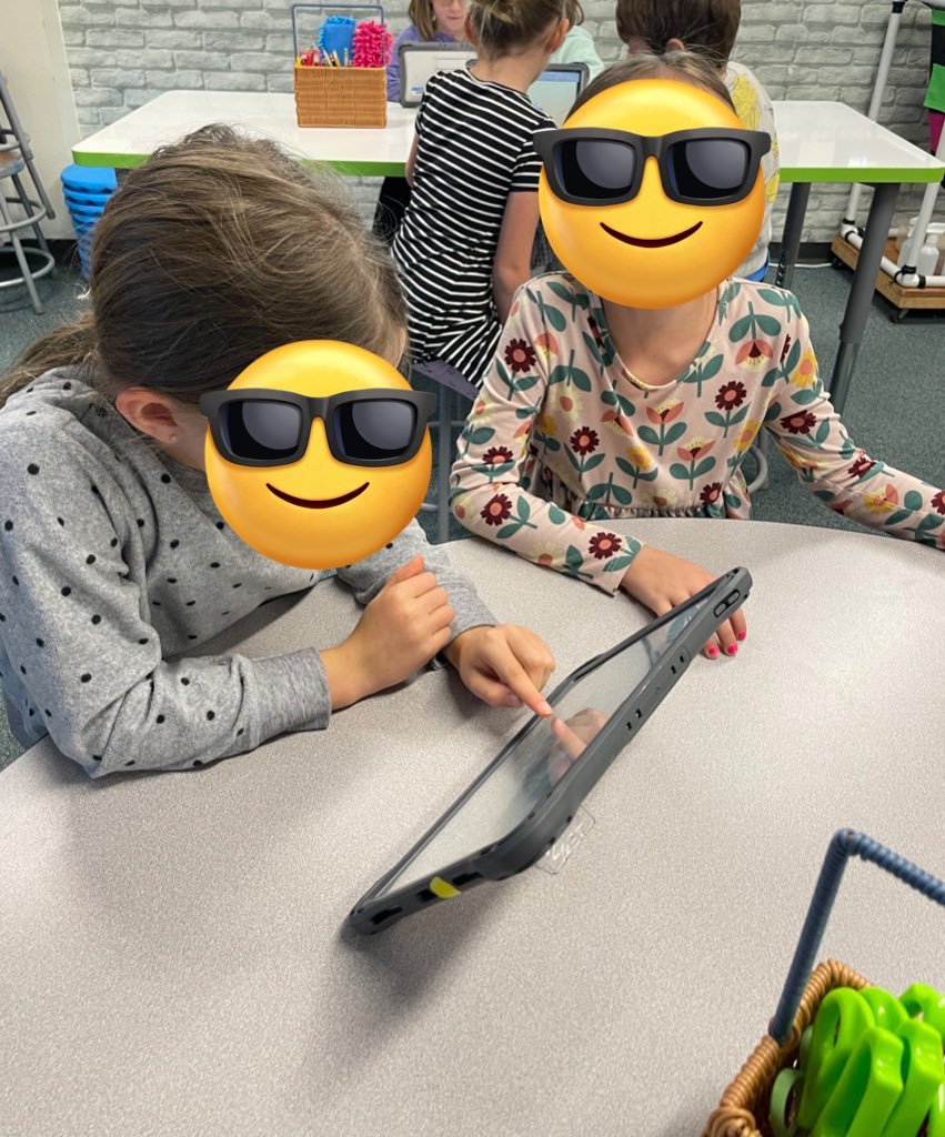 MrsWegert's tweet image. 💻 Getting a head start on #ComputerScienceWeek a little early this year with @rodocodogame’s #hourofcode activities. Did we encounter challenges? You betcha, but as one first grader put it best, “If we put our mind to it, we can achieve anything.” 🫠💕 #csedweek @Lyons_ES