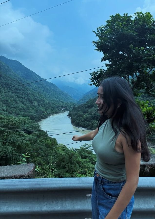 G6FG0cebMAM-pO6?format=jpg&name=900x900