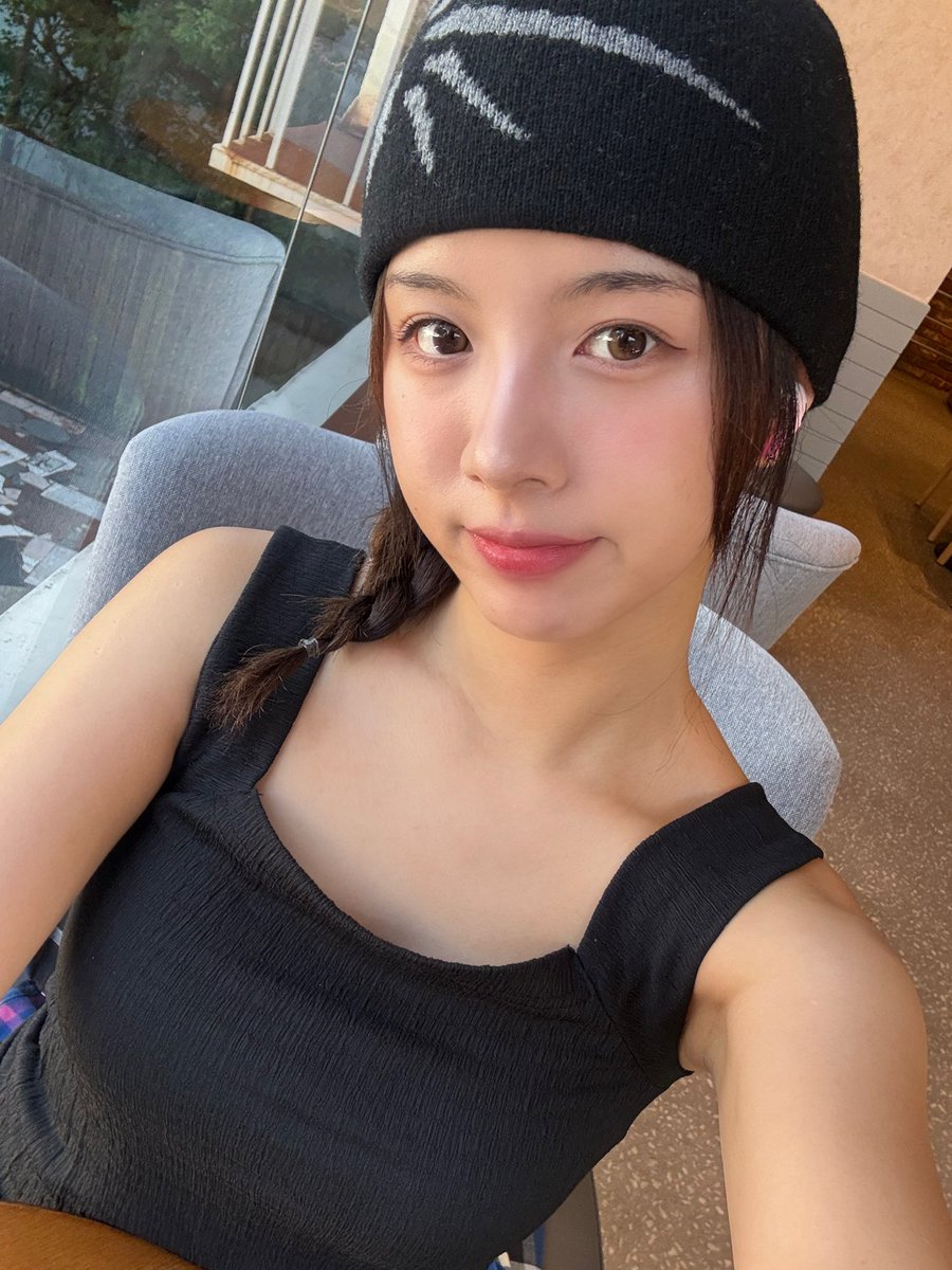 swooaham's tweet image. 251119 우아 루시 프롬

#우아 #루시