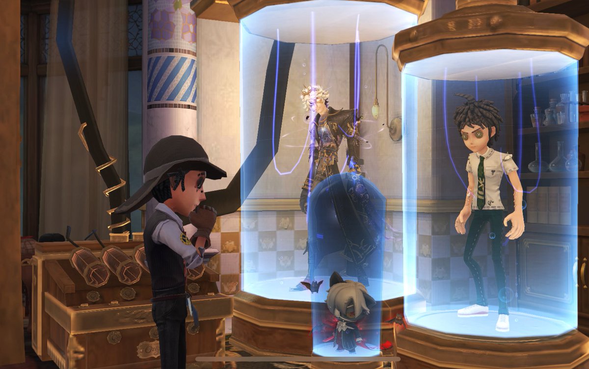 Insert that one nicki minaj fanart of her different alter egos